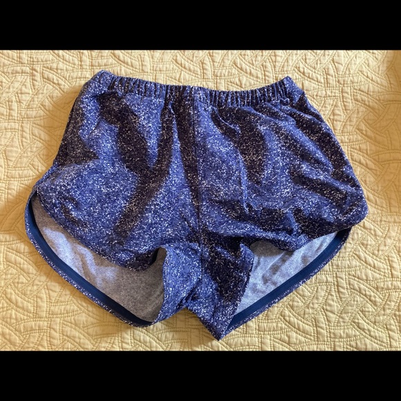 Outdoor Voices Pants - Outdoor Voices speckled running shorts (S)